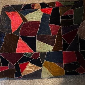 Patchwork crazy Quilt with Multicolor Design
